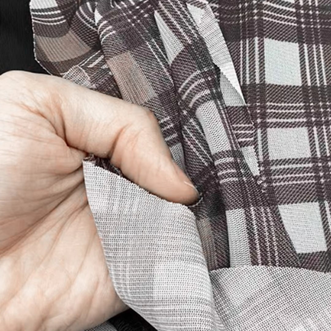 Asymmetric camisole tops E7017