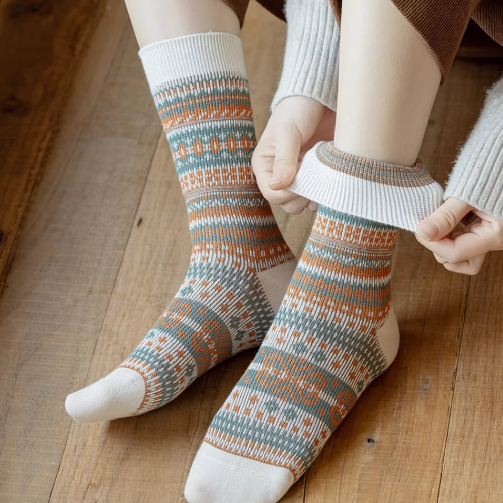 Nordic pattern socks random set of 3 pairs HL2327