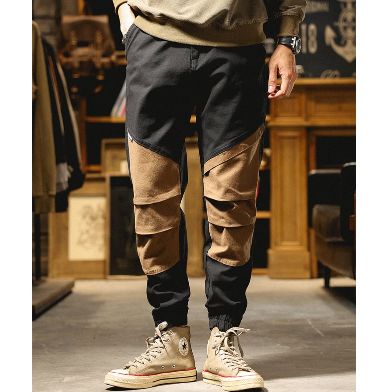 Contrast Color Jogger Pants HL1601