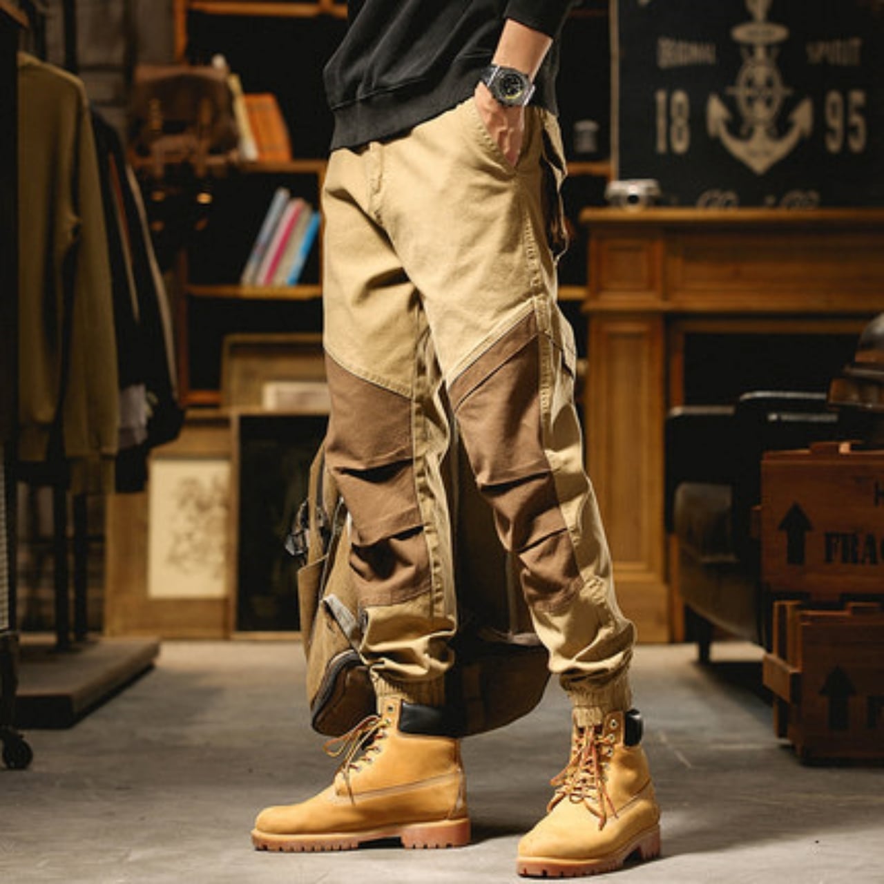 Contrast Color Jogger Pants HL1601