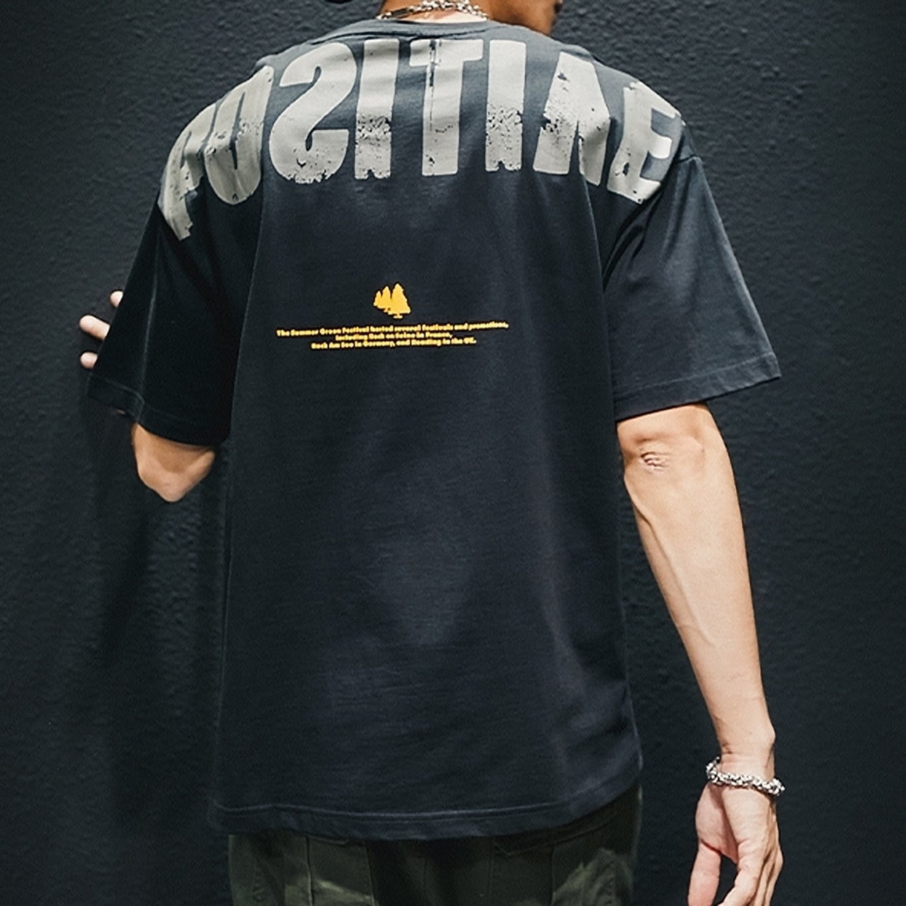 ラウンドネックプリントTシャツ HL1553