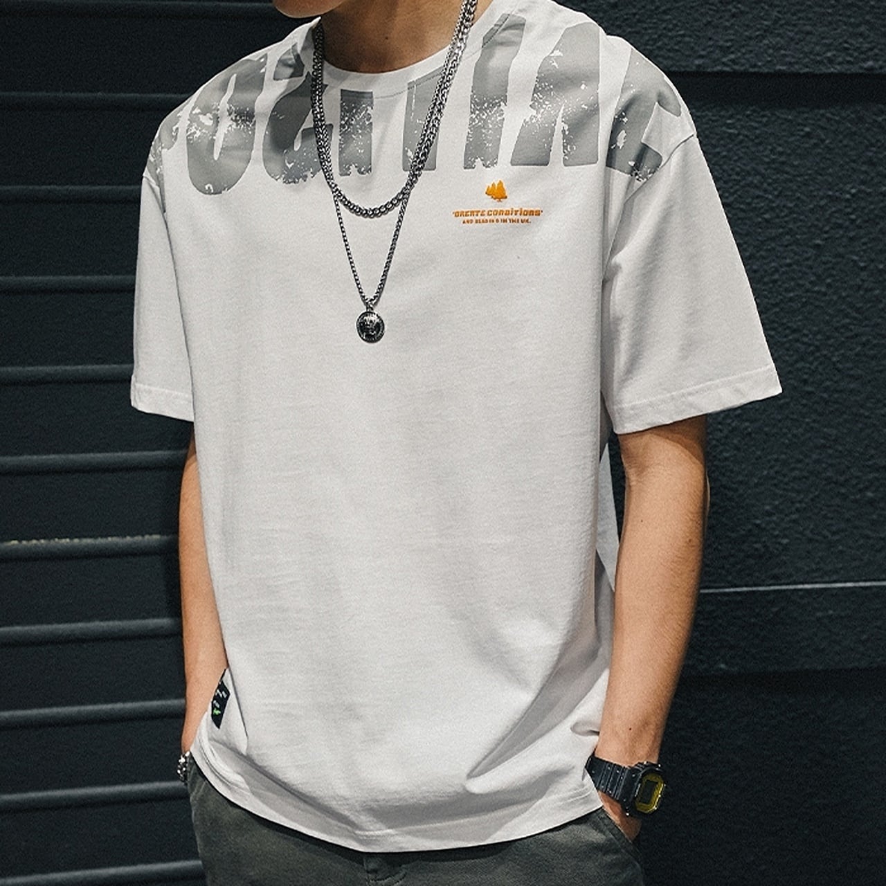 ラウンドネックプリントTシャツ HL1553