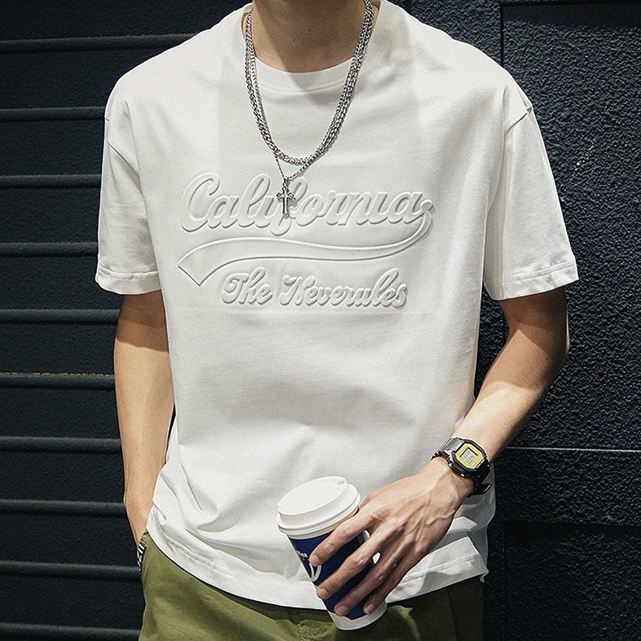 T-shirt with embossed logo design HL1554