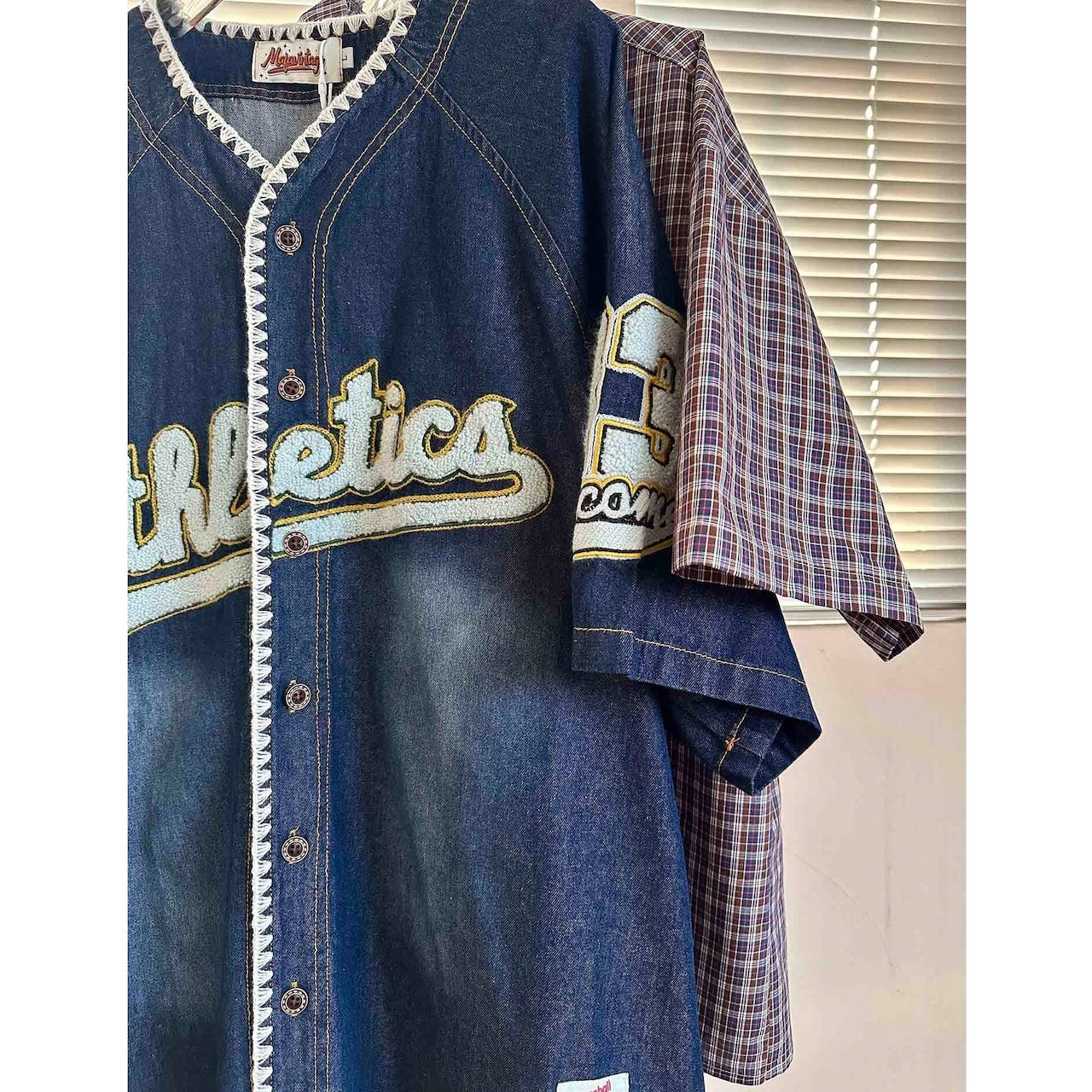 Baseball style denim shirt D0201