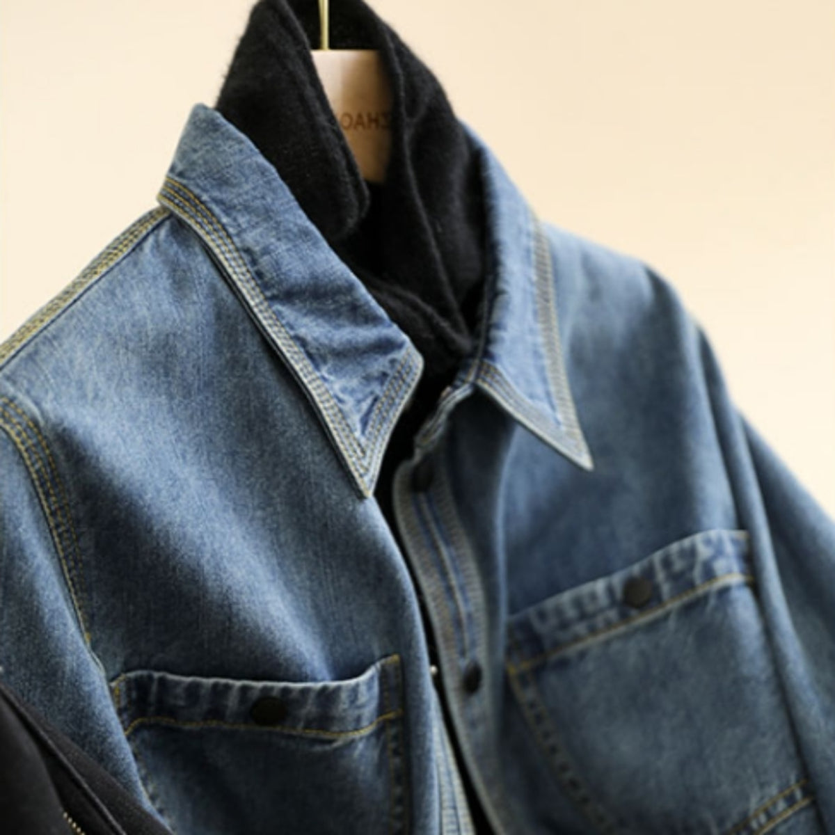 Long-sleeve denim shirt D0285