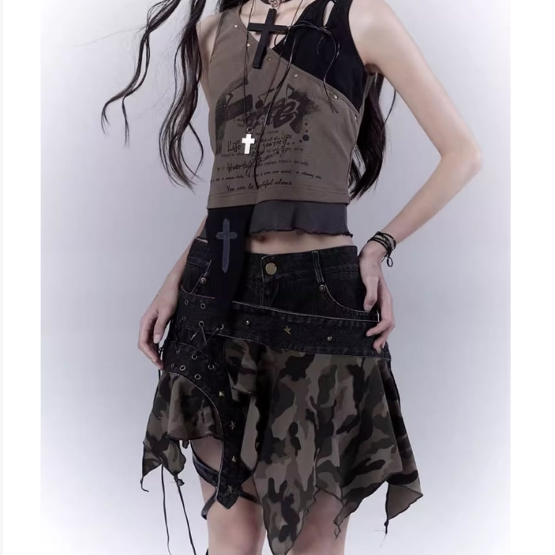 Irregular hem camouflage skirt E7031