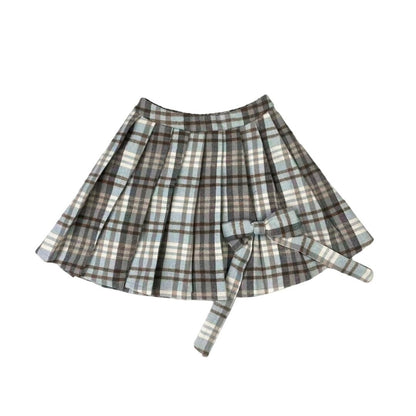 Short length coat & Pleated skirt E7005