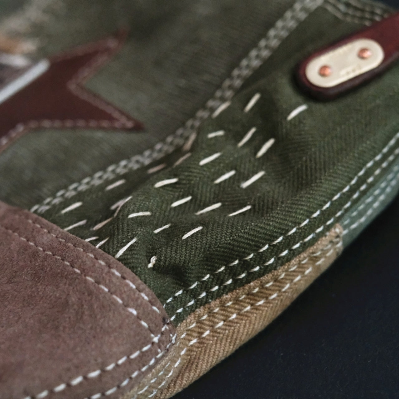 Star Motif Shoulder Bag D0037