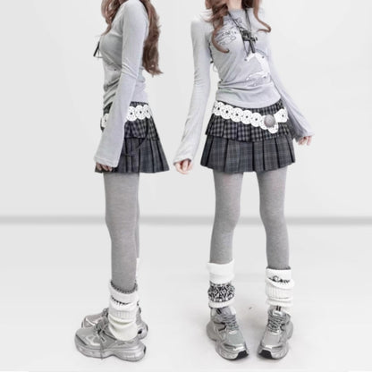 Double pleated mini skirt E7044