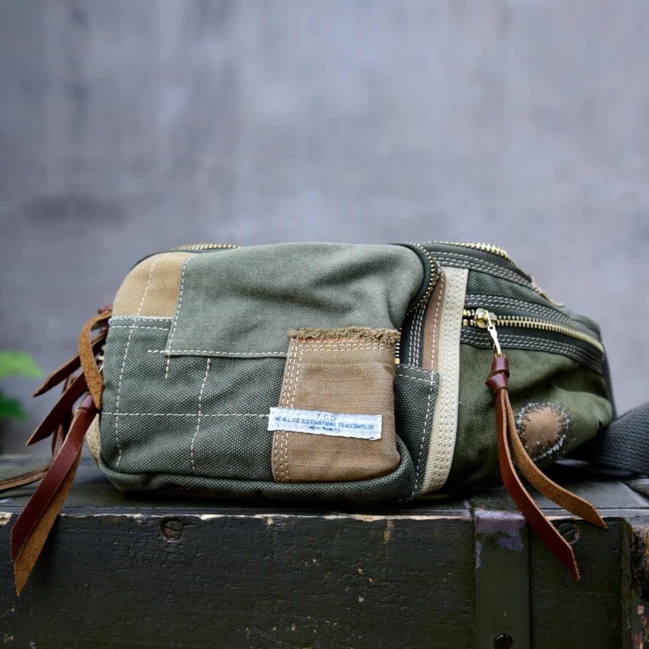 Patchwork Waist Bag   D0032