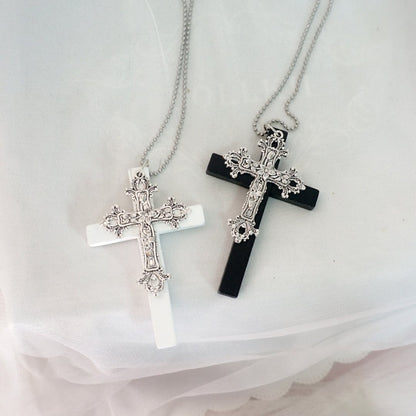 Cross motif long necklace E7035