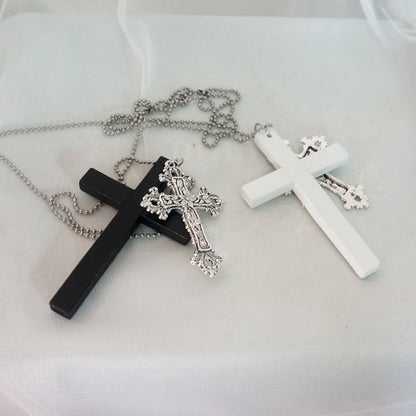Cross motif long necklace E7035