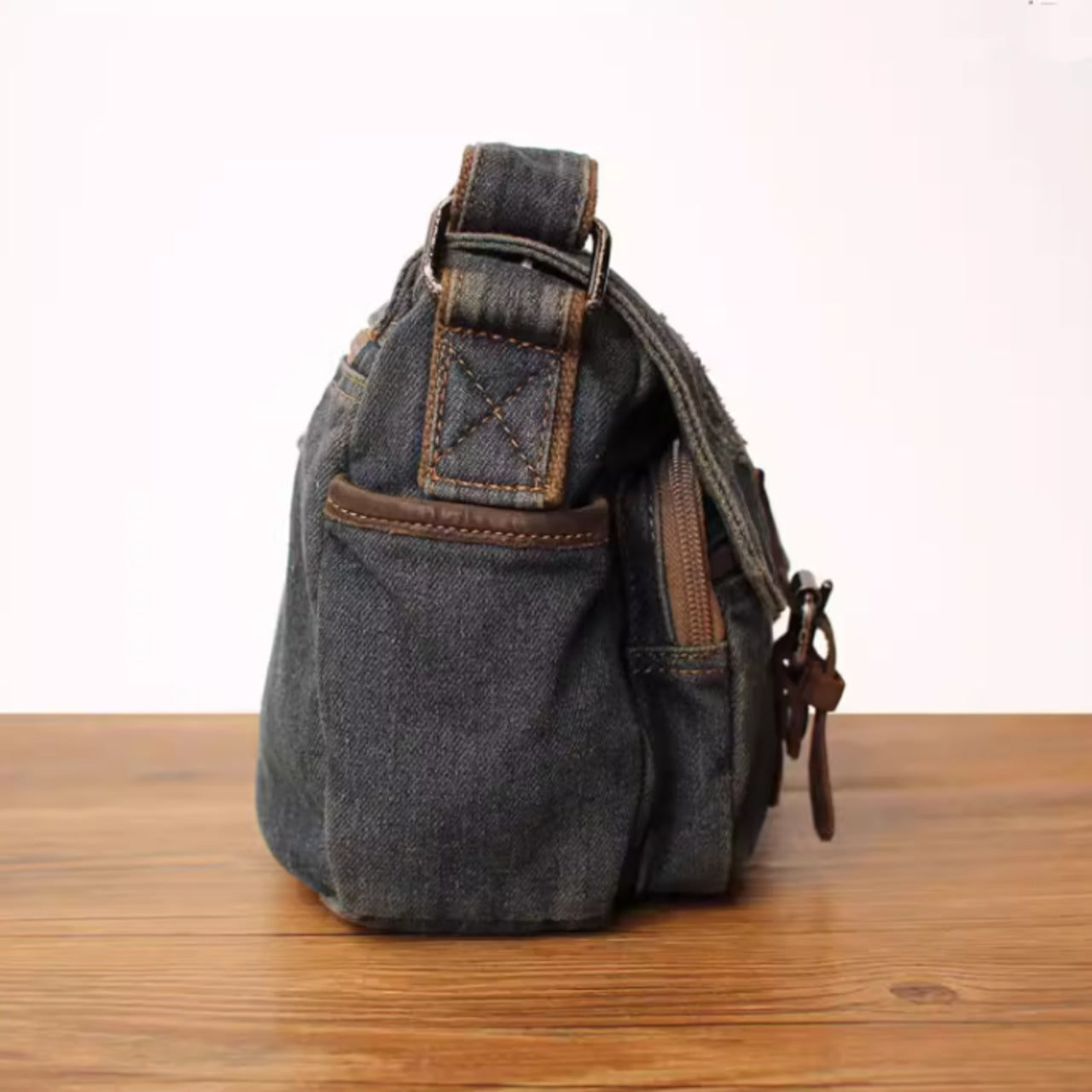 Retro Denim Messenger Bag D0042