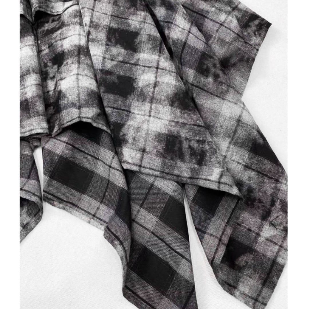 Irregular hem check skirt E7020