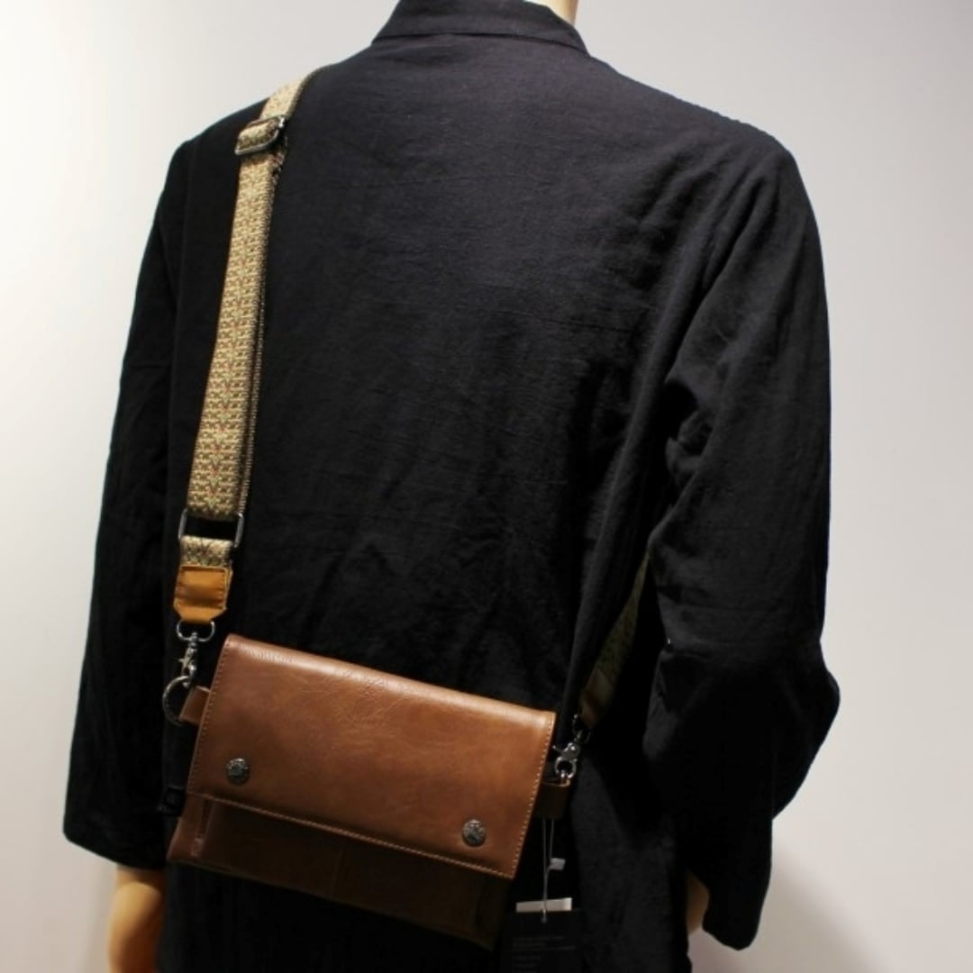 Wide strap shoulder bag HL2607