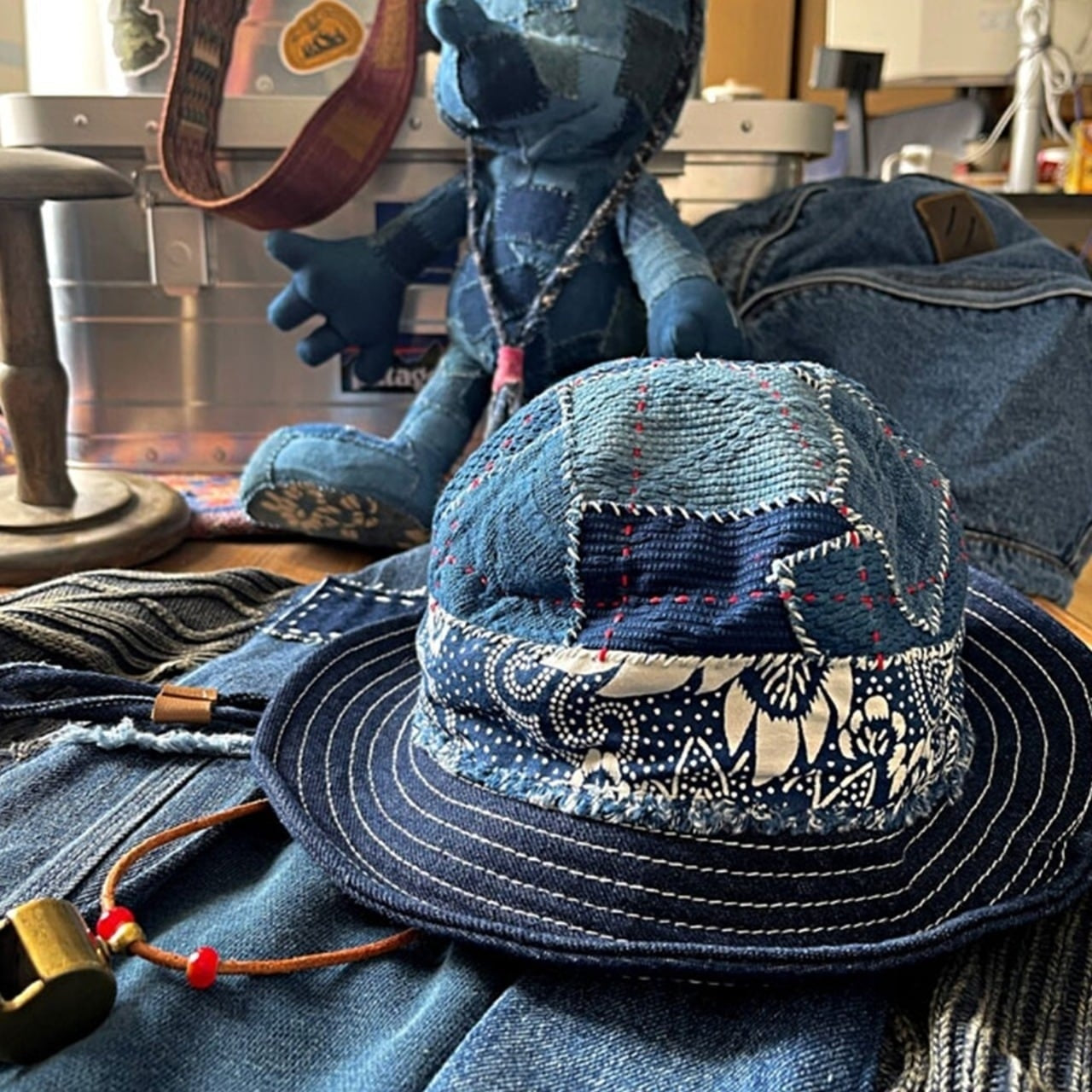Indigo denim bucket hat D0001
