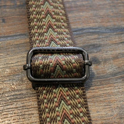 Wide strap shoulder bag HL2607