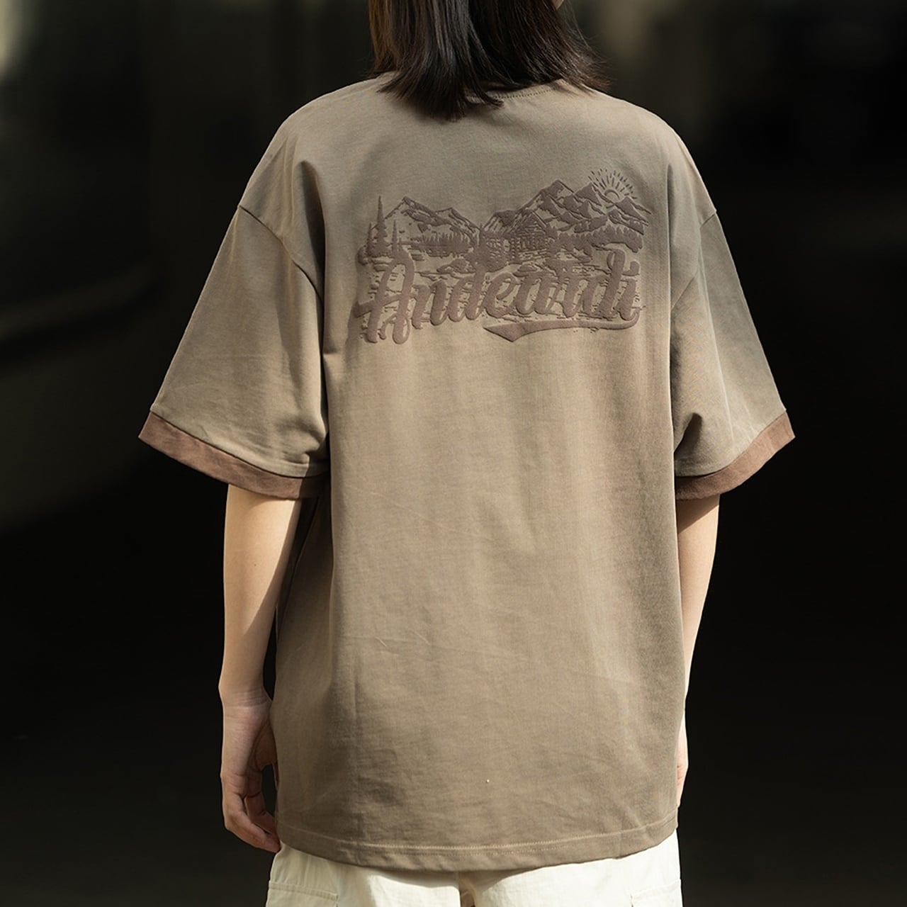 バックプリントカジュアルTシャツ HL1697