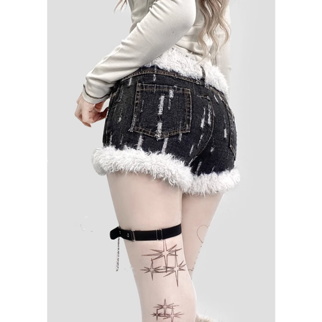 Fluffy denim shorts E7008