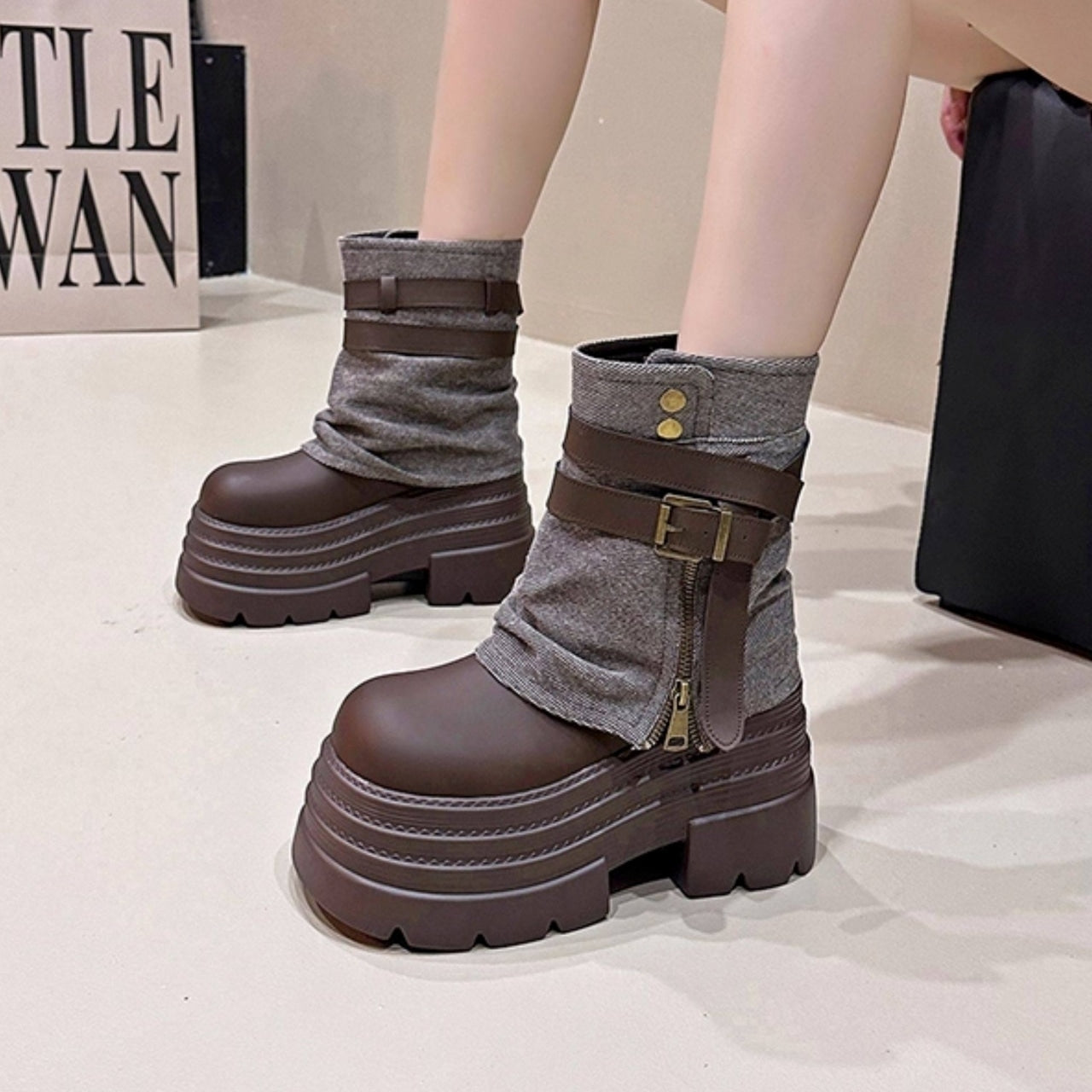 Platform midi boots D0144