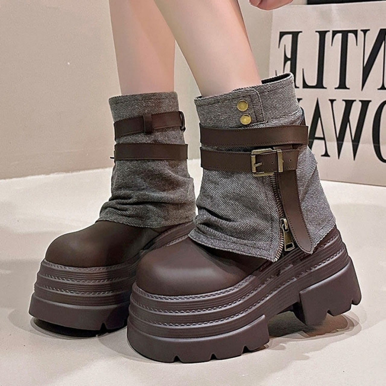 Platform midi boots D0144