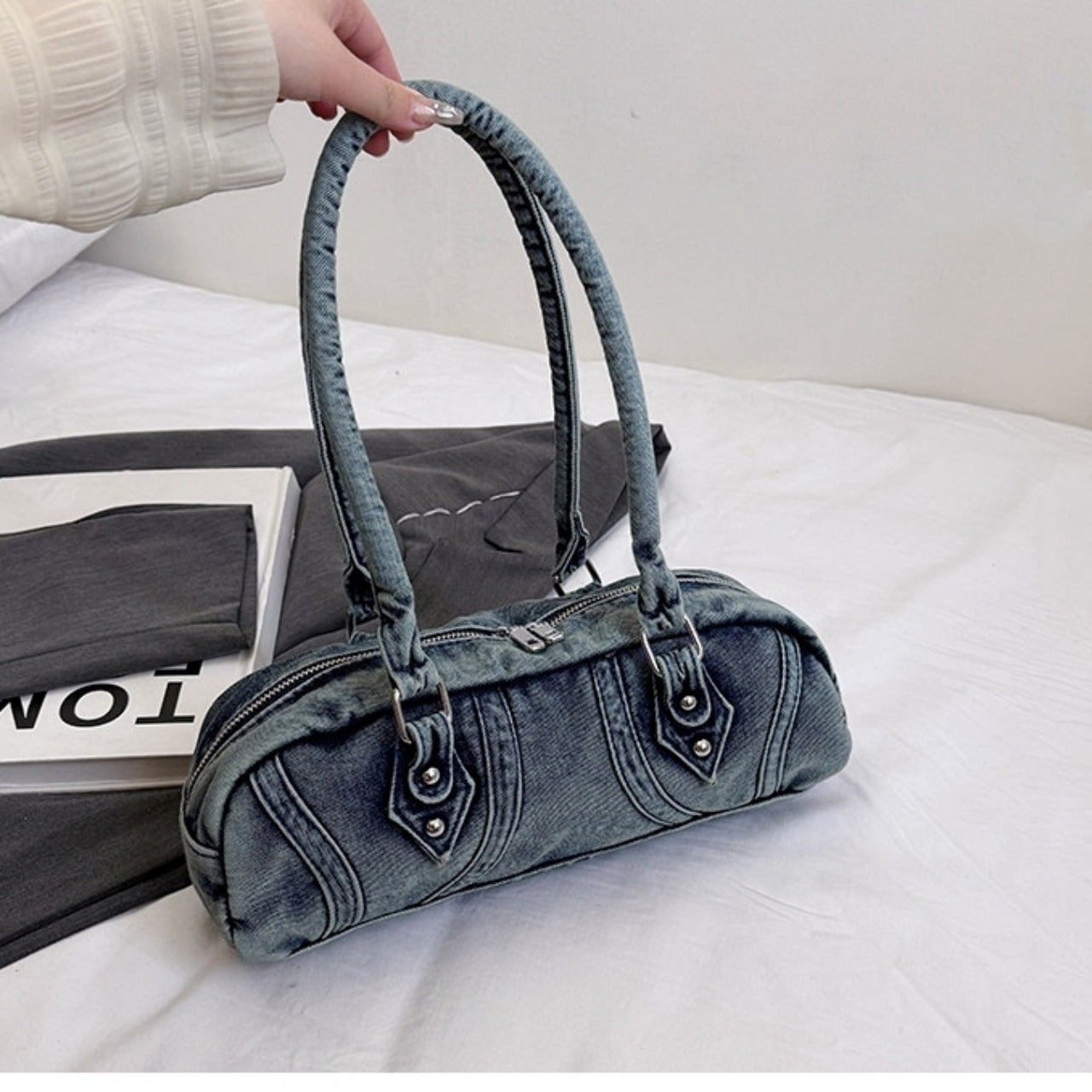 Double handle denim bag D0172