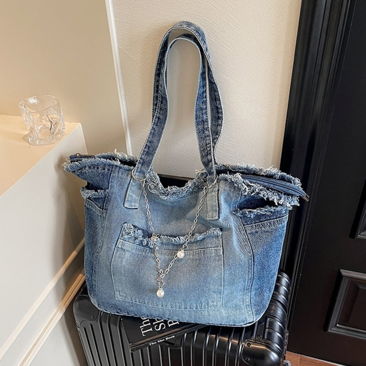 Washed denim tote bag D0170