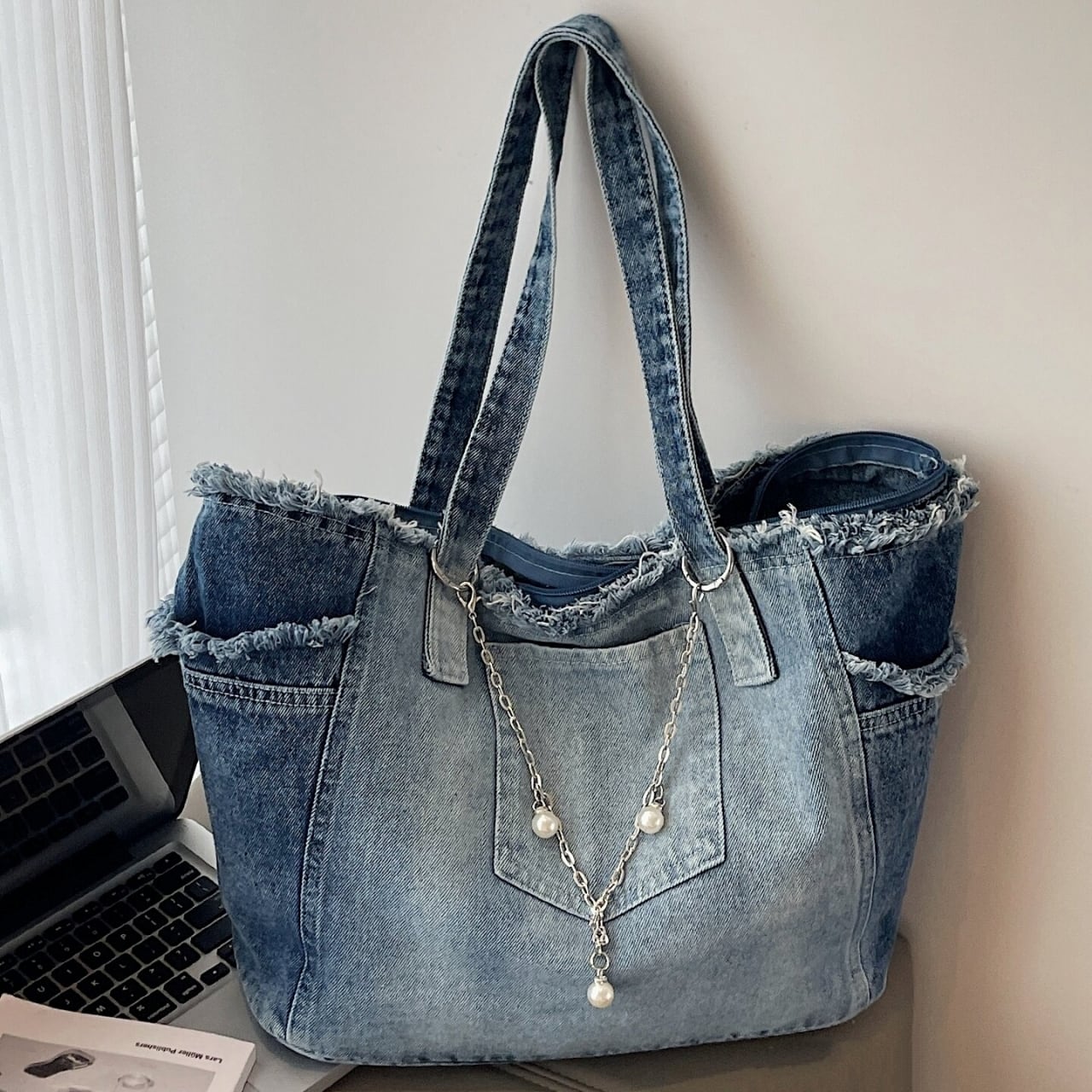 Washed denim tote bag D0170
