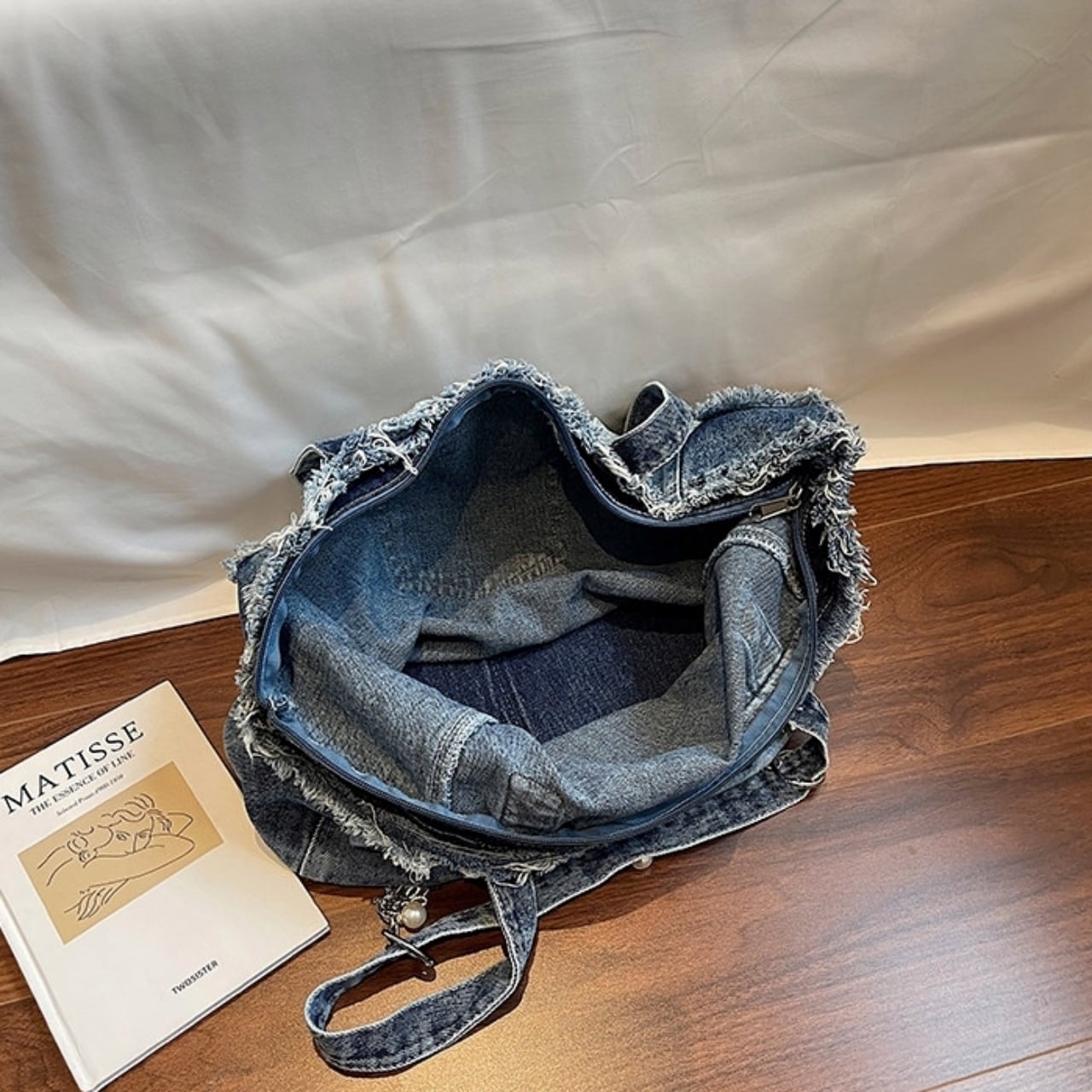 Washed denim tote bag D0170