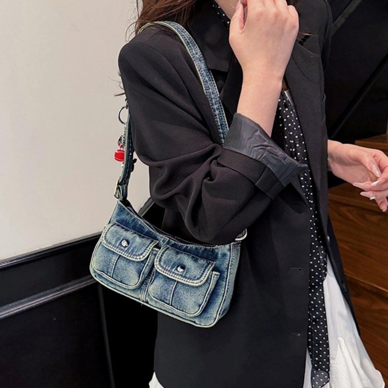 Denim shoulder bag D0171