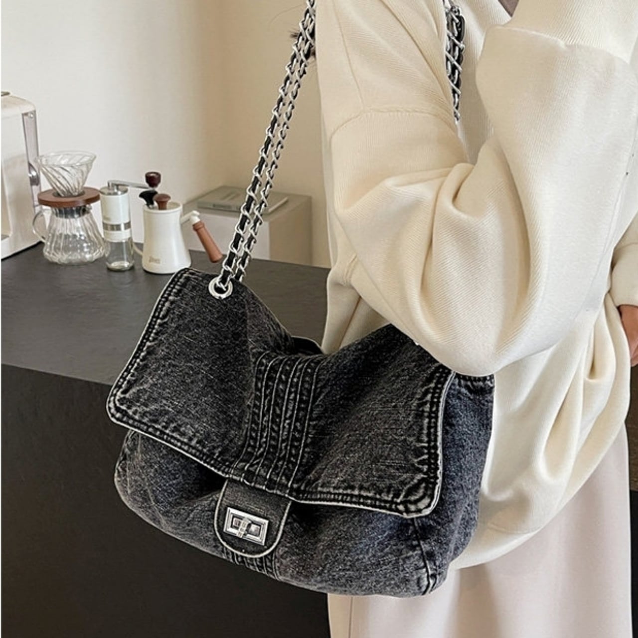 Denim chain shoulder bag D0169
