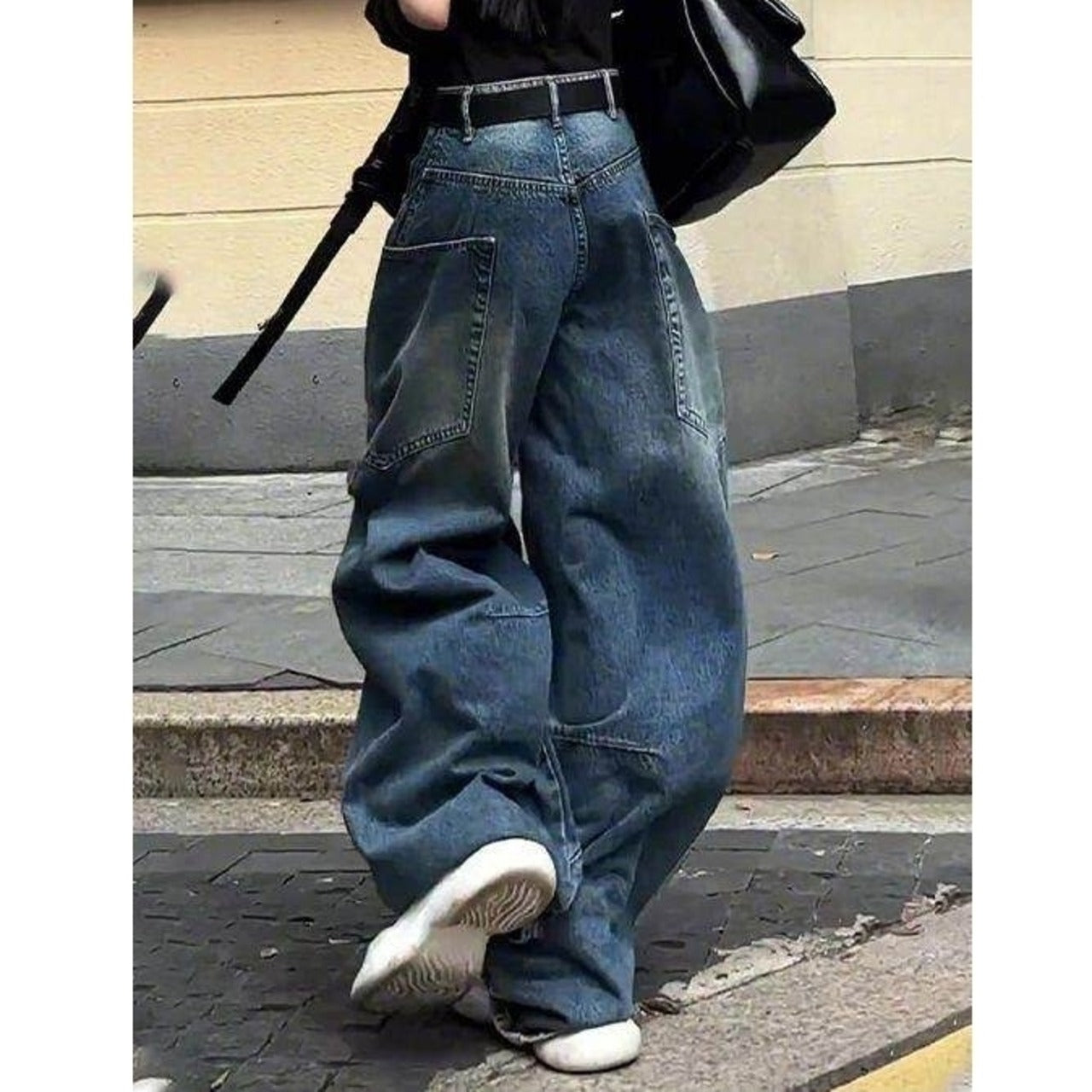 Curved pocket wide denim jeans D0190