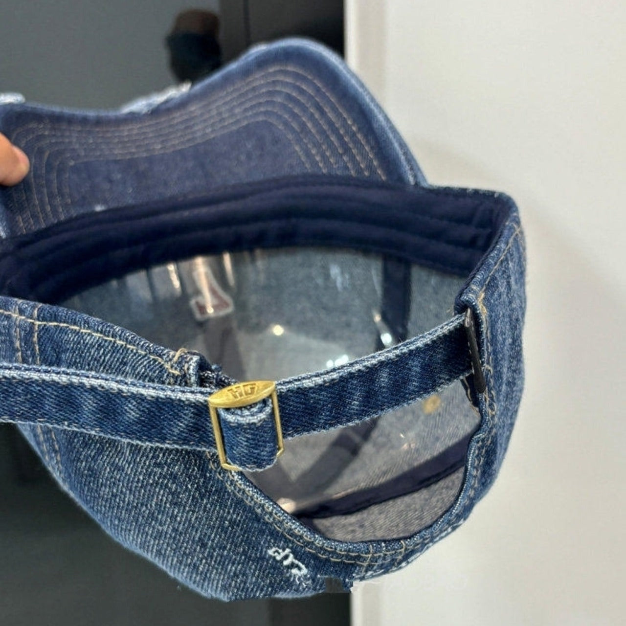 Distressed denim embroidery cap D0212