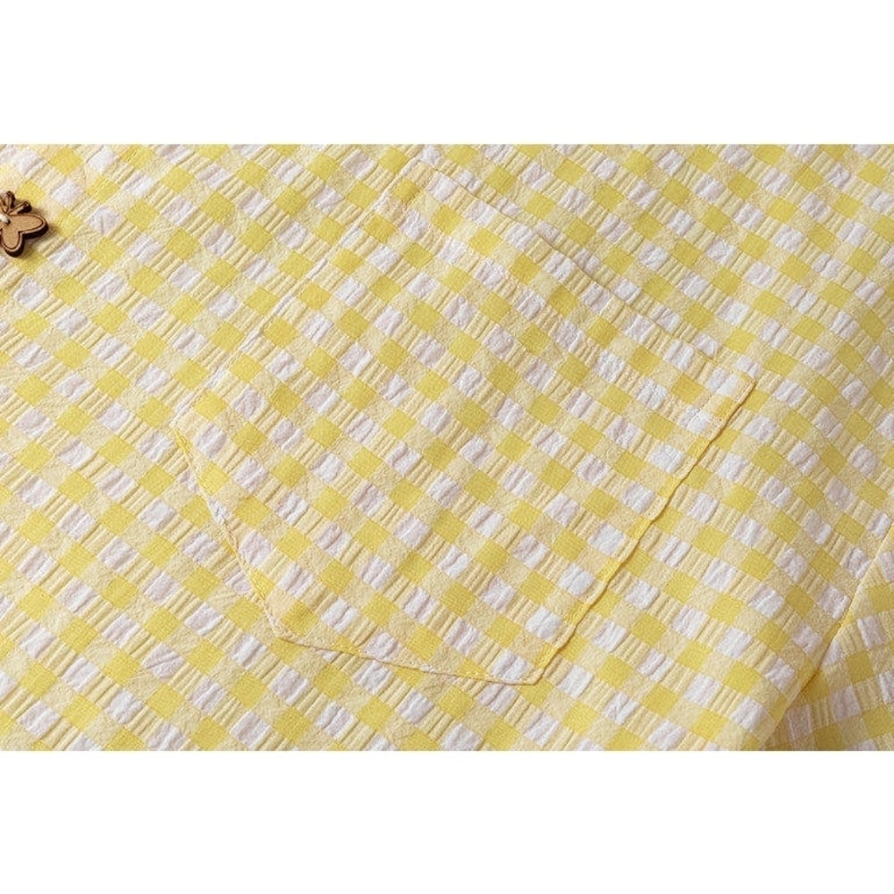 Gingham check shirt & denim pants D0218