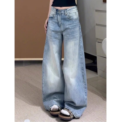 Washed Curved Denim Jeans D0249