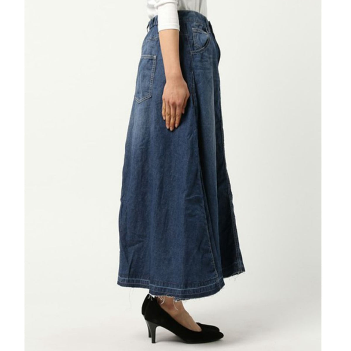 Long denim skirt D0253