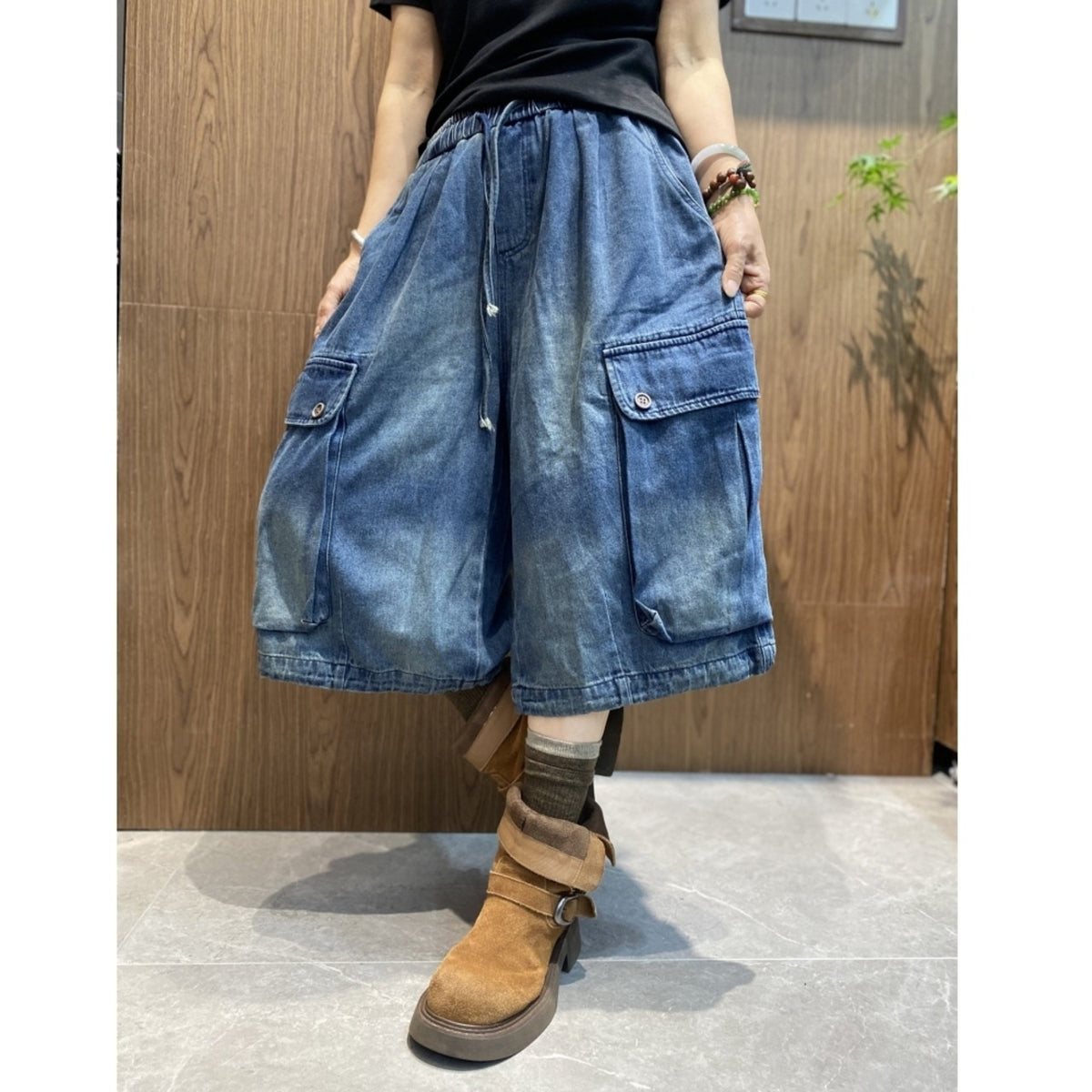 Washed denim shorts D0260