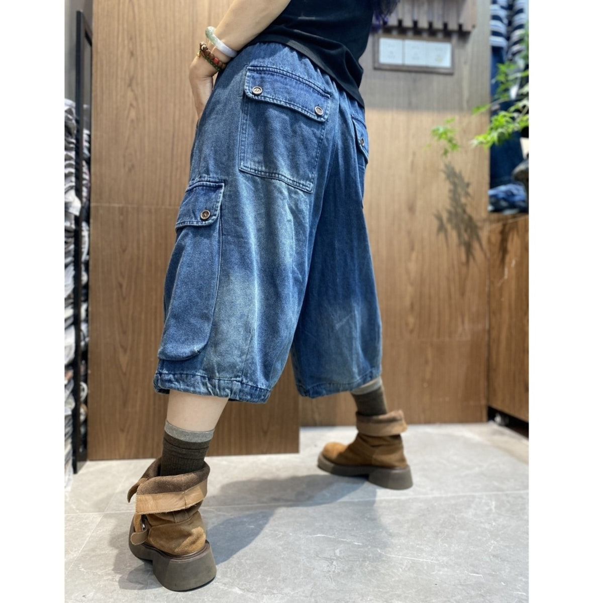 Washed denim shorts D0260