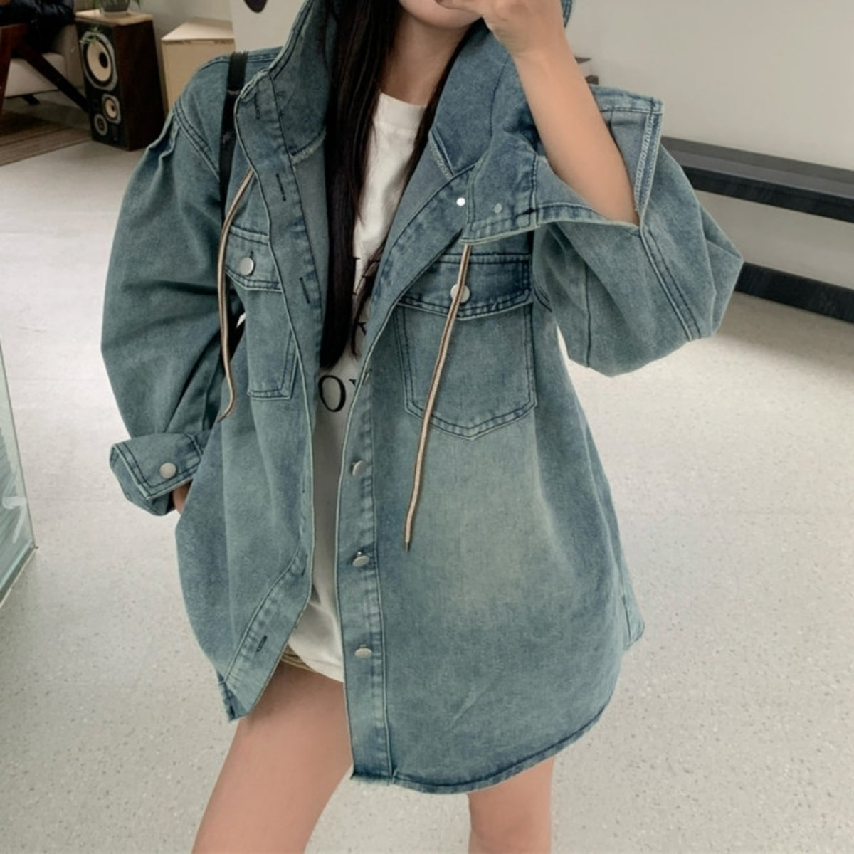 Hooded denim jacket D0282