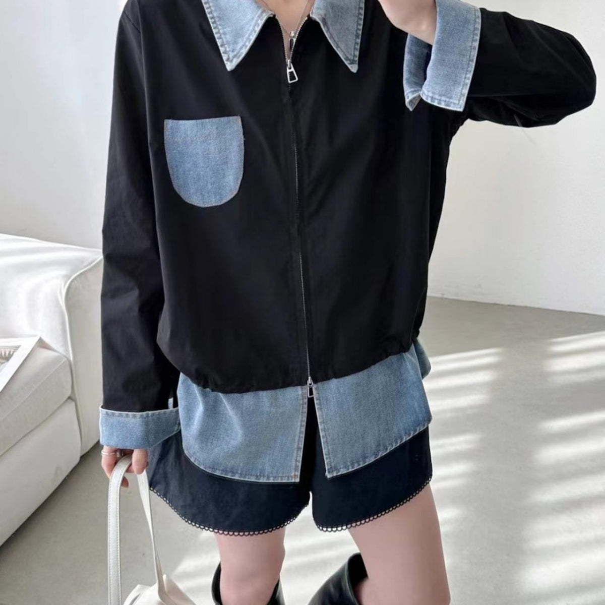 Faux-layered denim top D0290