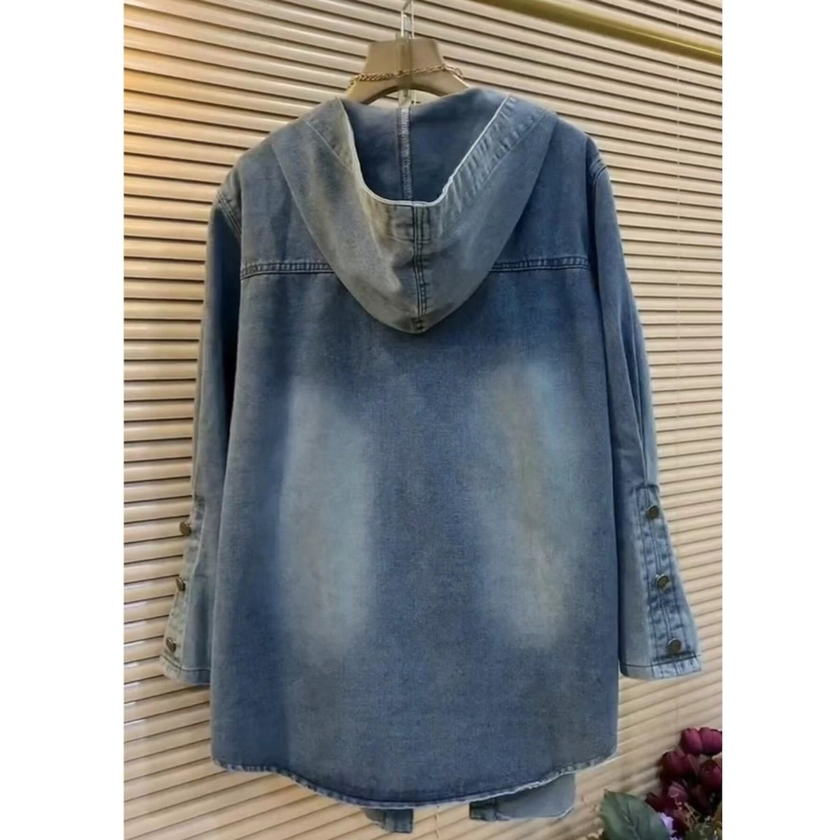 Plus-size hooded denim jacket D0283