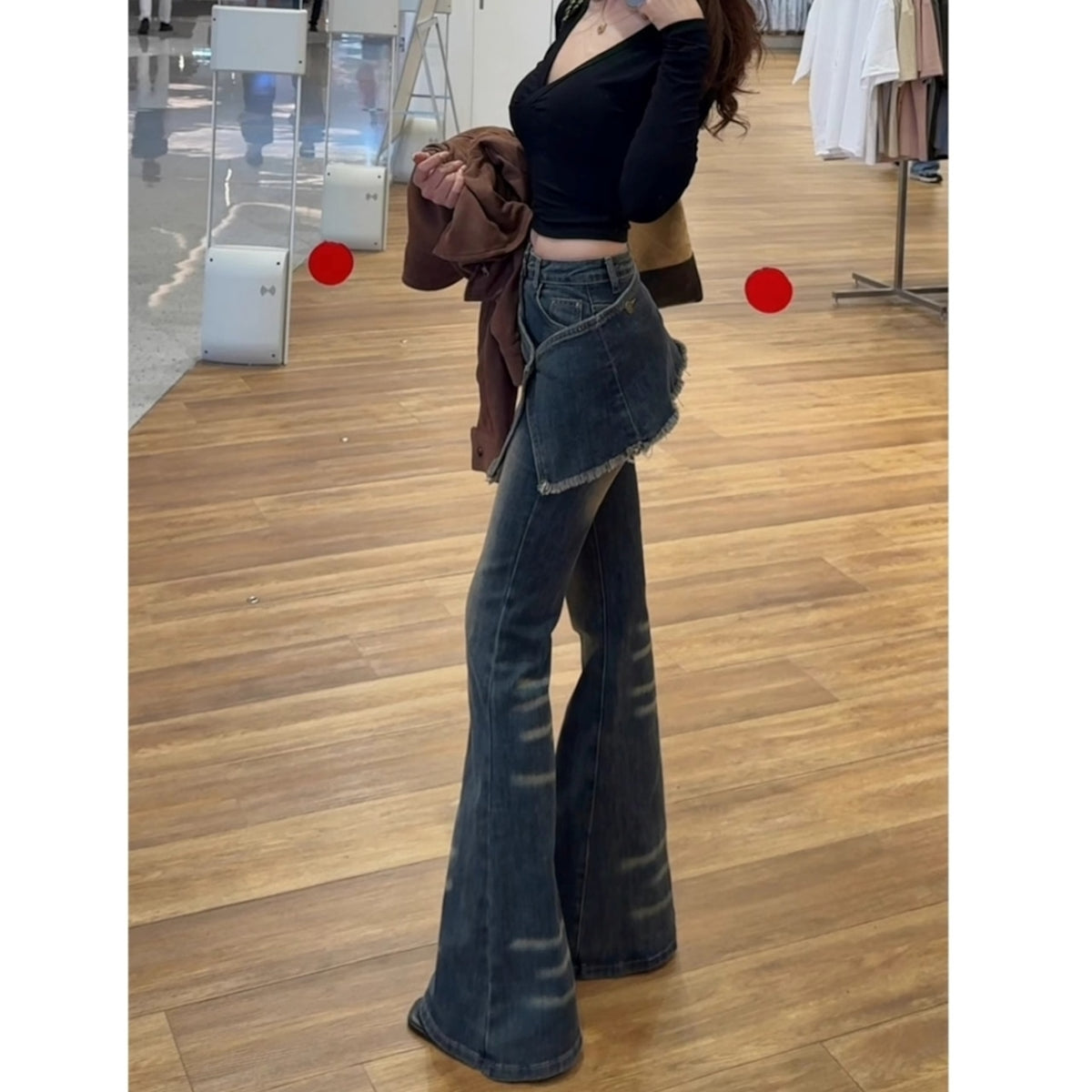 Faux-layered flare jeans D0269