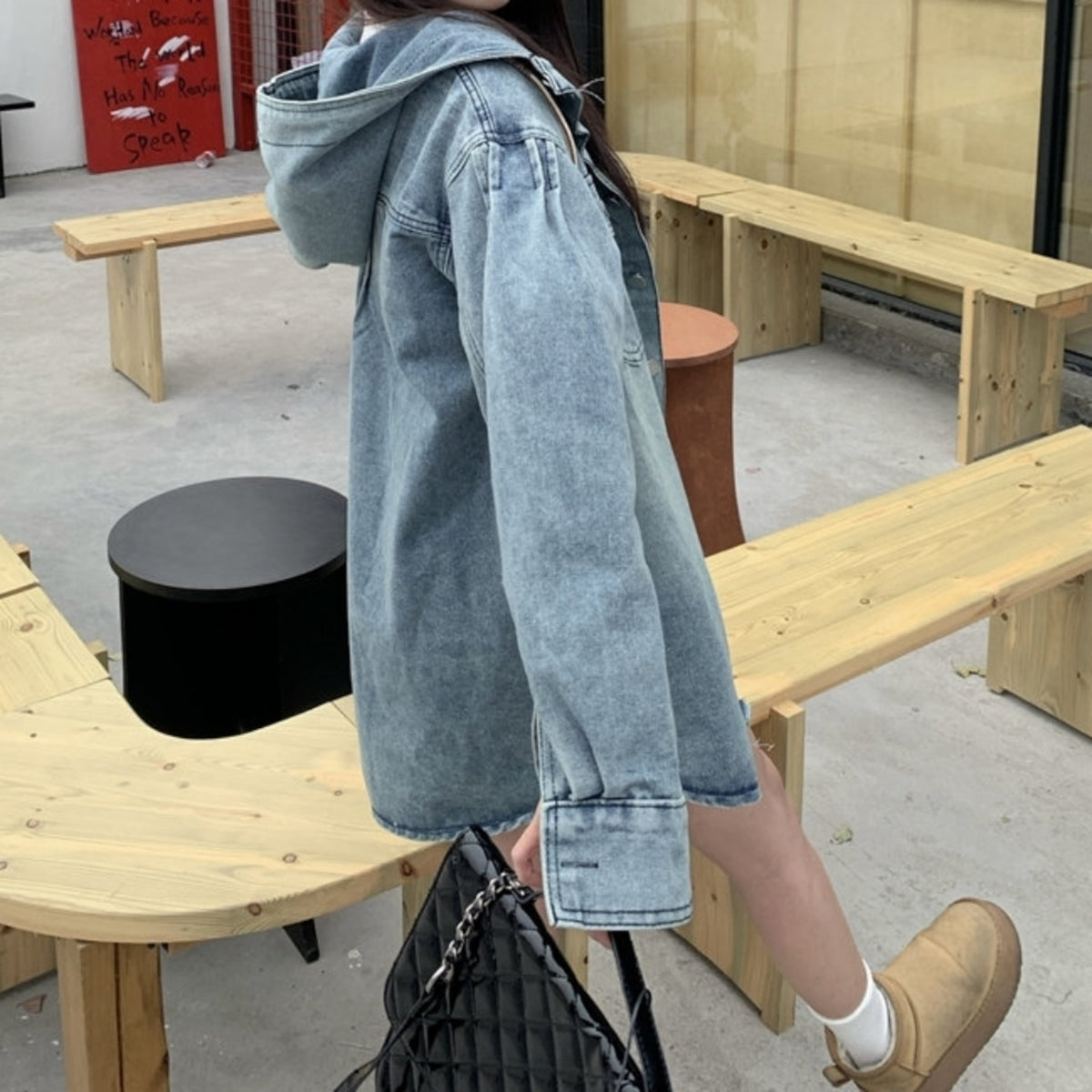 Hooded denim jacket D0282