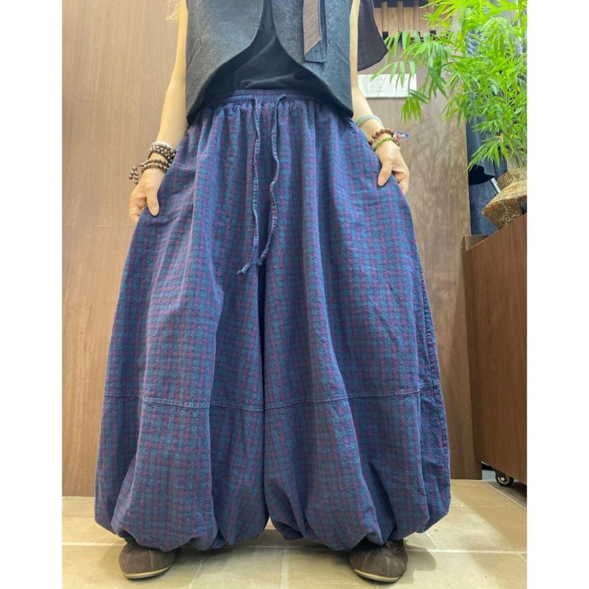 Voluminous Parachute Pants D0323